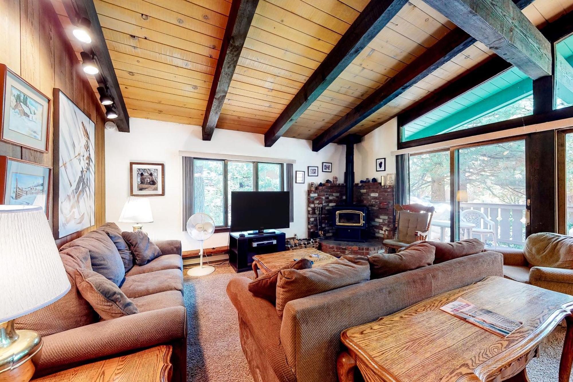 Chateau Sans Nom Mammoth Lakes